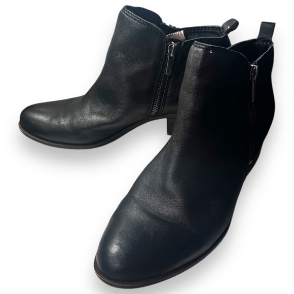 Lucky Brand Women’s Basel Bootie Ankle Boot Black Leather - Picture 2 of 11